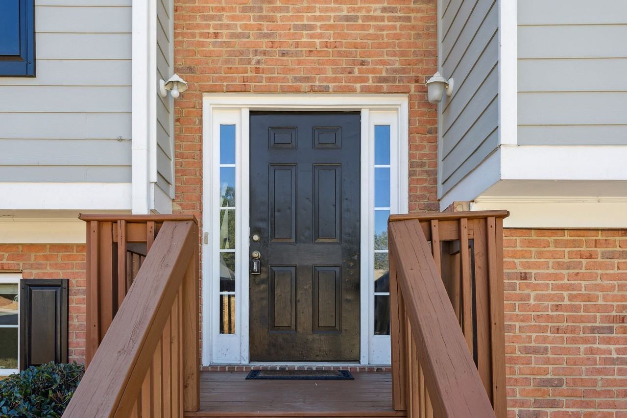 1510 Brooks Pointe Ct - Photo 2 of 41