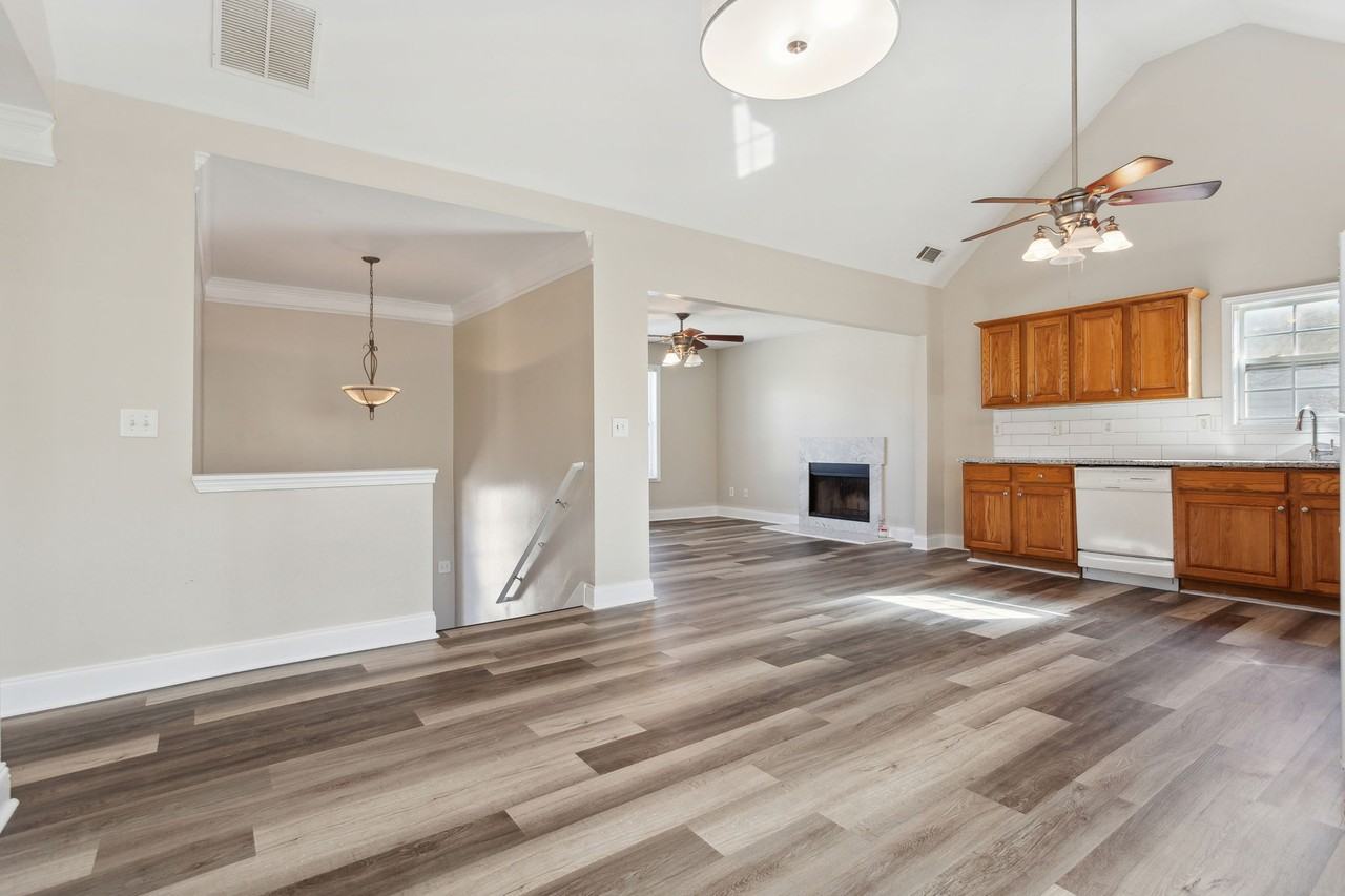 1510 Brooks Pointe Ct - Photo 7 of 41