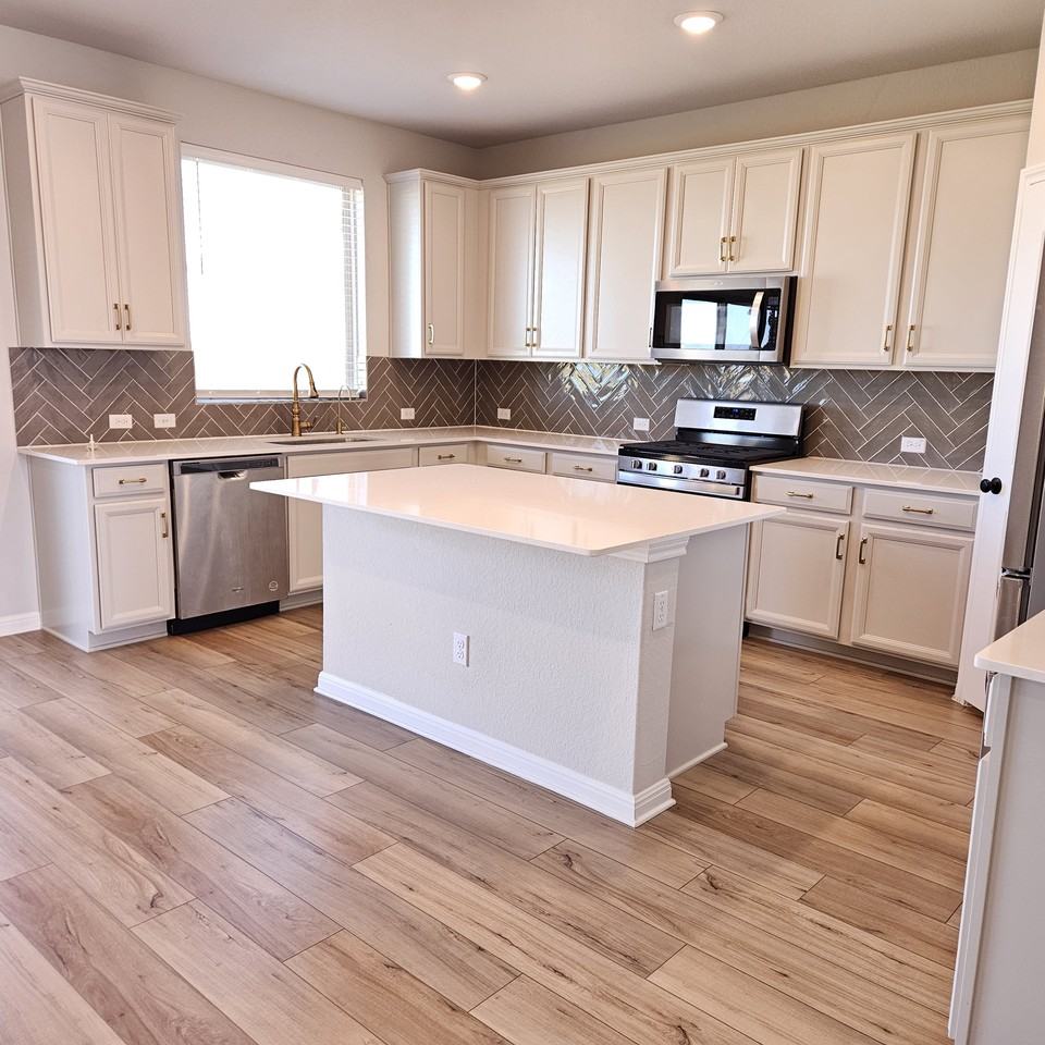 901 Gray Fox Loop #1 - Photo 2 of 11