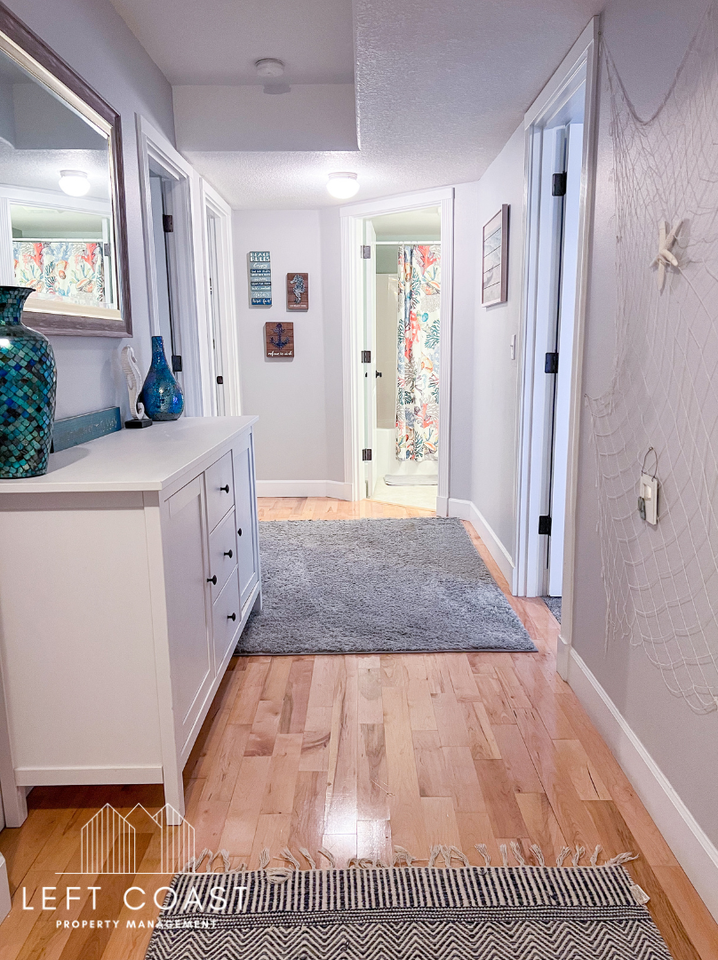 391 Se Jetty Ave #1 - Photo 5 of 19