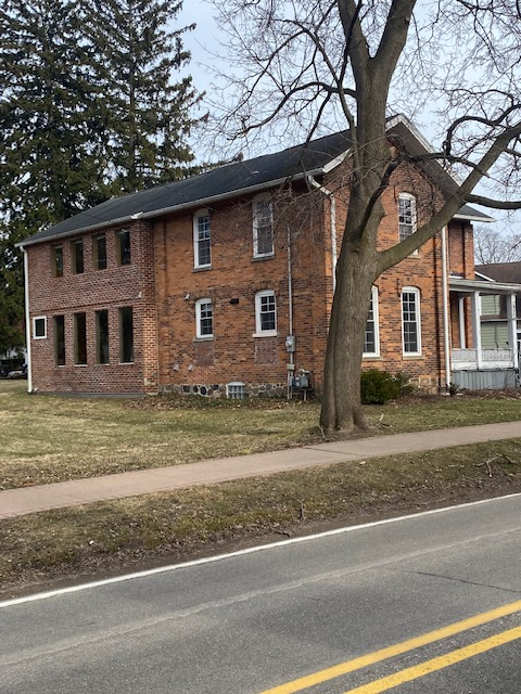 2188 Hamilton Rd - Photo 3 of 29