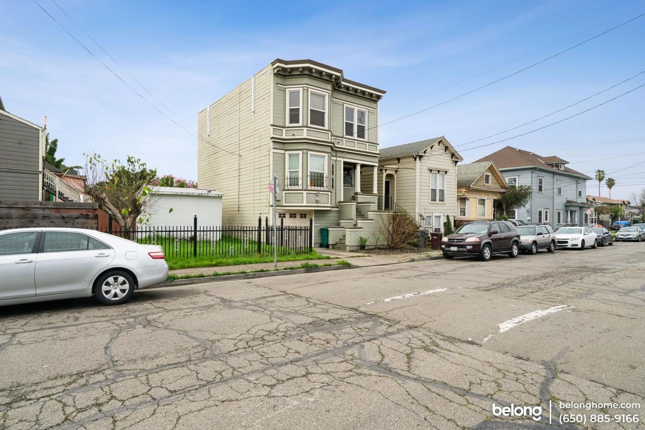 963 21st St - Photo 2 of 23