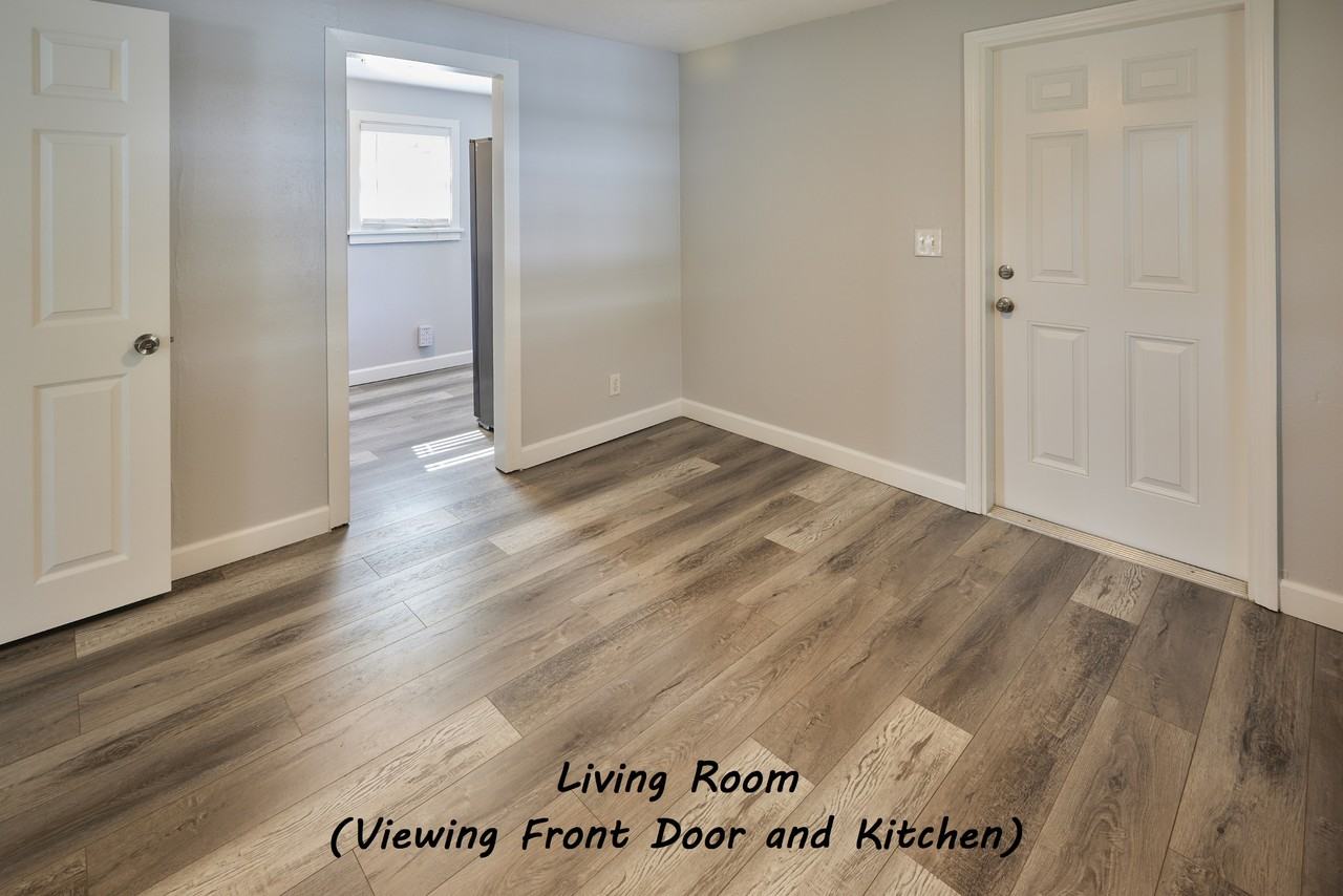 2349 8th Ave N - Photo 2 of 10
