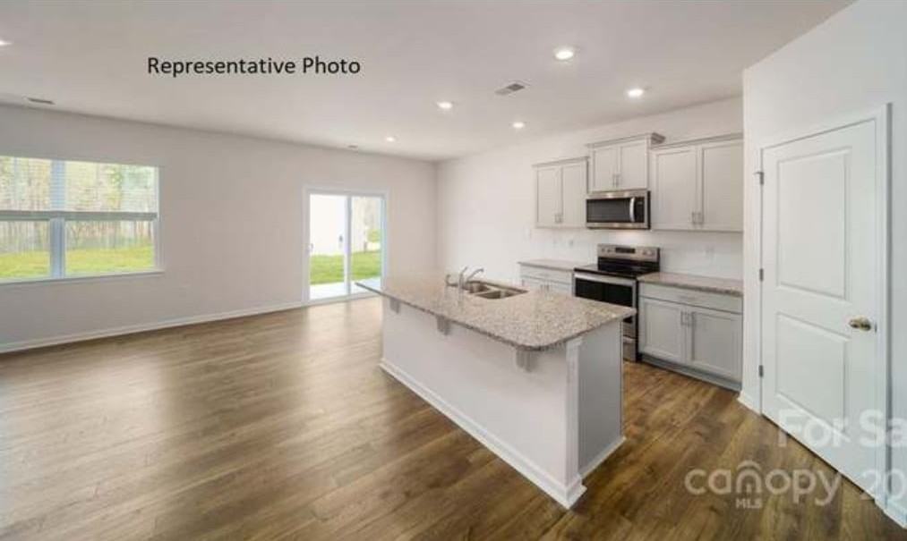 4014 Village Blvd Nw #NA - Photo 4 of 18