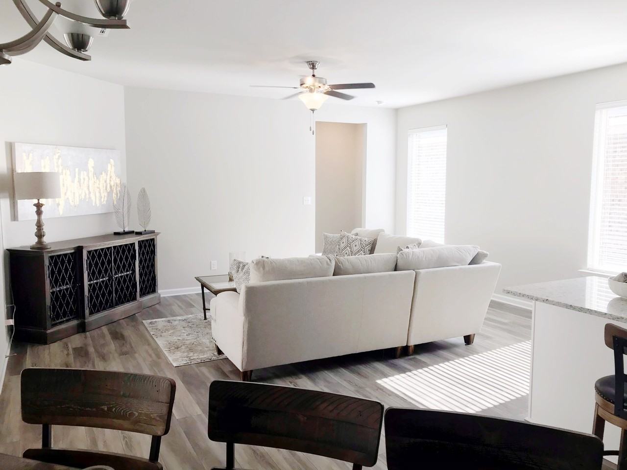 1212 Foxtail Dr #NA - Photo 3 of 11