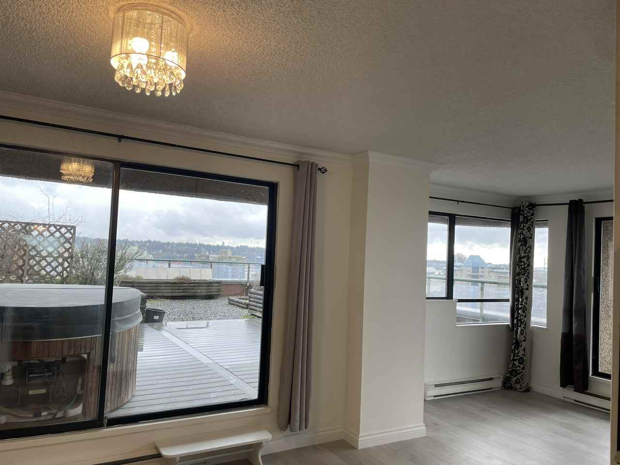 Queens Ave - Photo 6 of 15