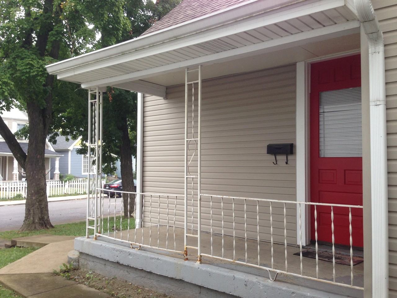 1613 Fletcher Avenue - Photo 3 of 35