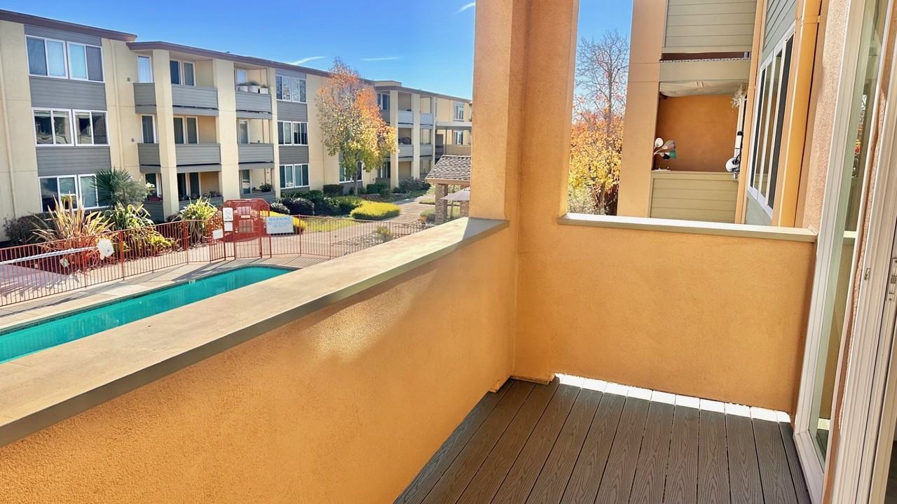 Shoreline 1801 Shore Line Drive, Alameda, CA 94501 Apartment for