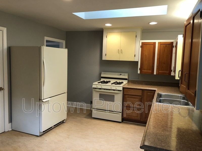 3671 Se Tenino St - Photo 2 of 19