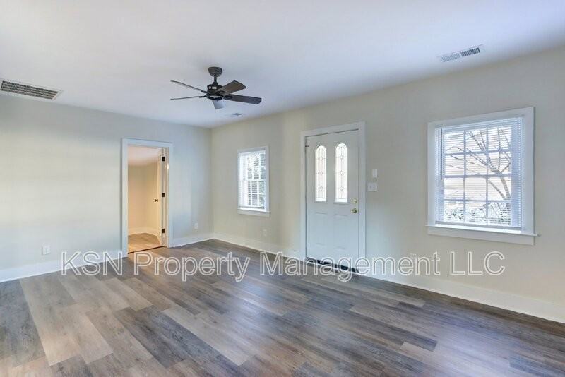 543 E Harris St - Photo 2 of 26
