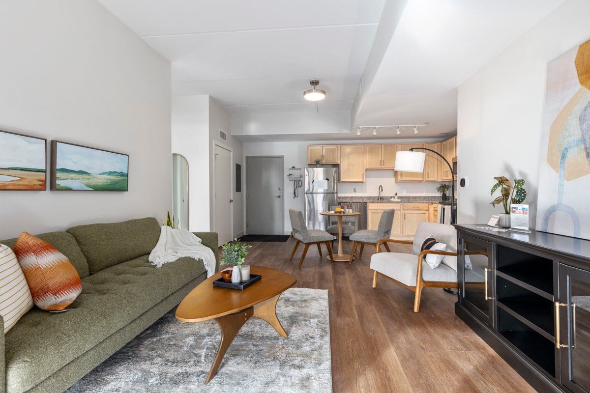 Lofts on Grove - Photo 5 of 26