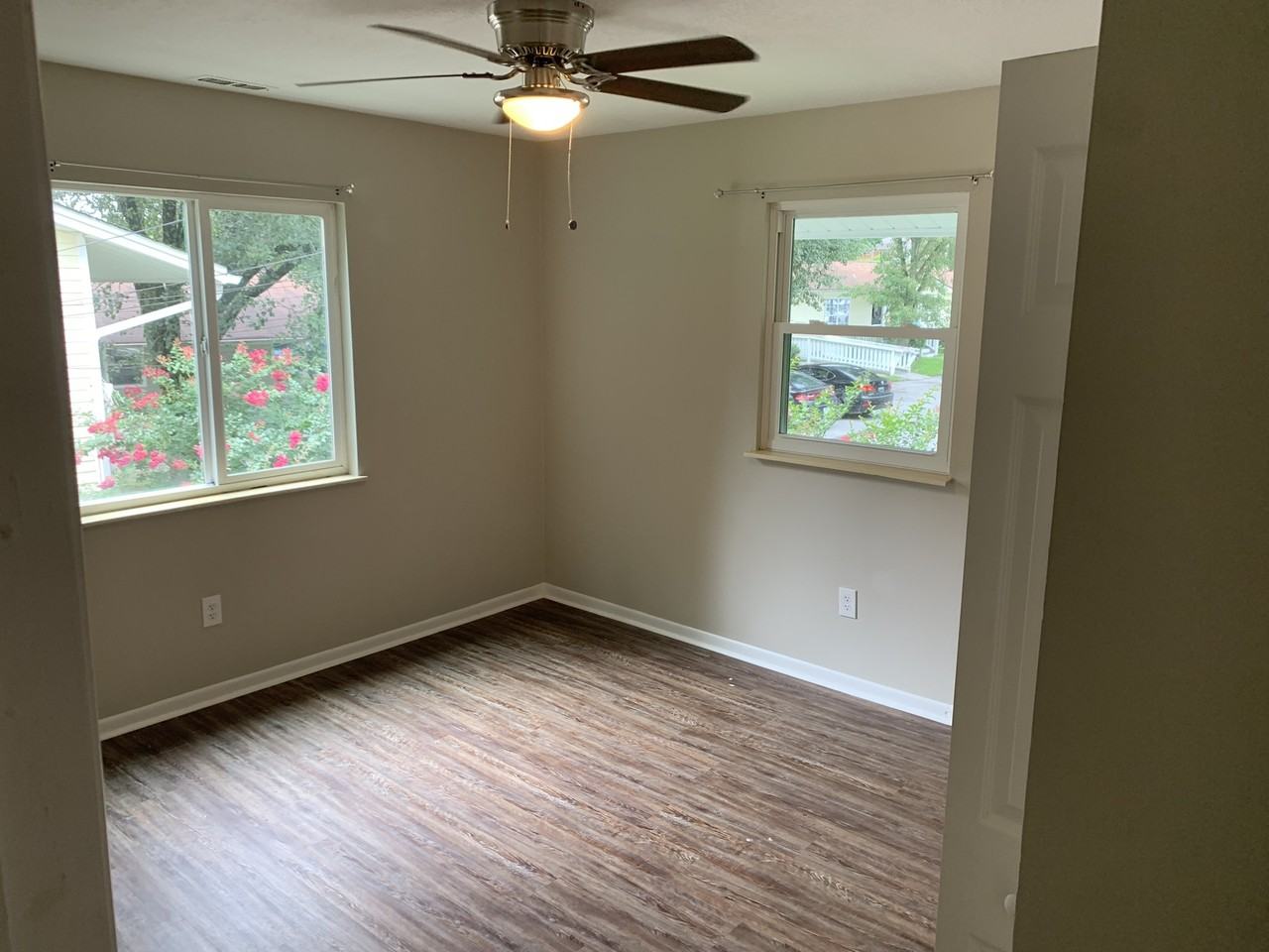 Golf View Apartments - Photo 4 of 17