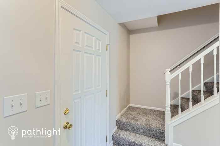 2855 Bar Harbour Ct - Photo 2 of 22