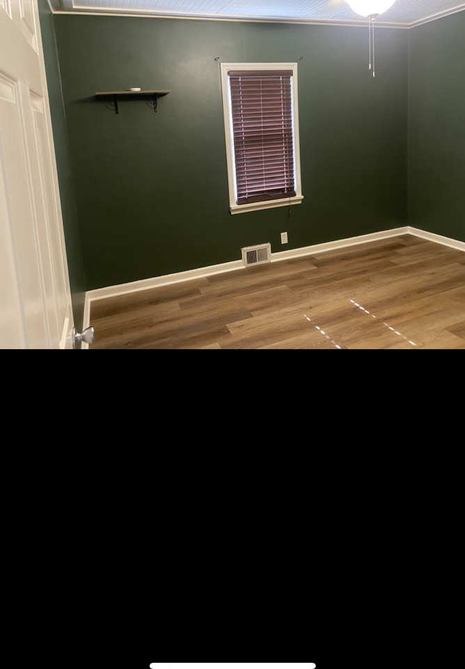 1319 Maple St #NA - Photo 3 of 11