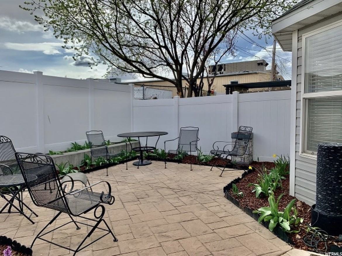 260 N Bliss Ct #260 - Photo 2 of 18