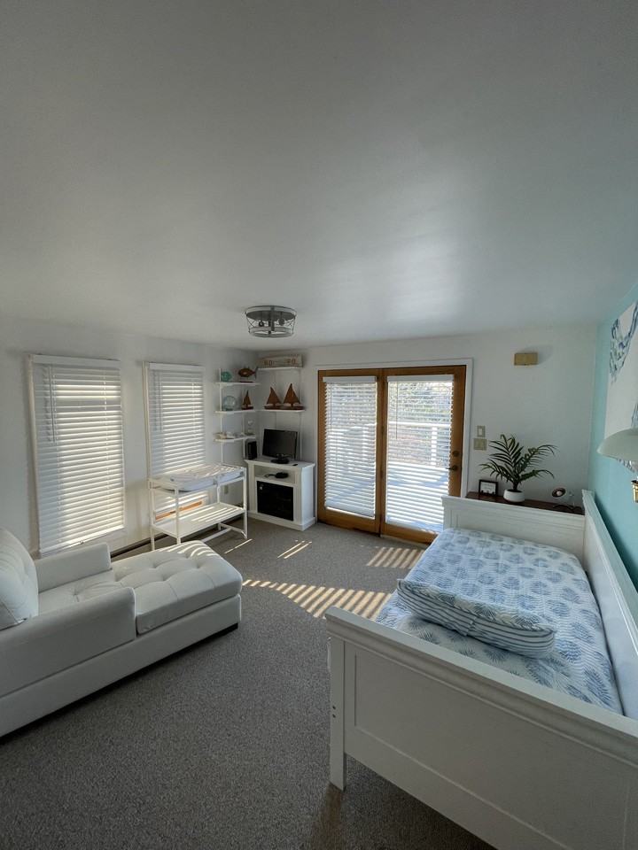 930 Sound Shore Rd #NA - Photo 7 of 16