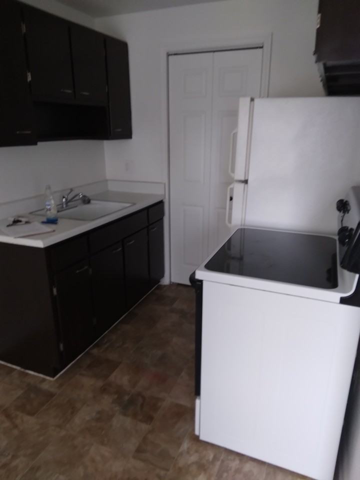 2 Kimmey Ct #2-8 - Photo 2 of 9