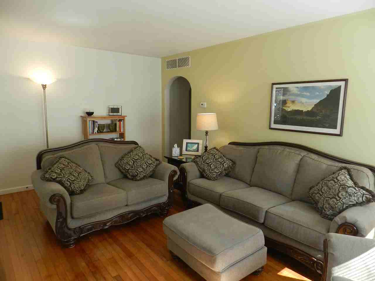 221 15th Ave N #221 - Photo 2 of 11