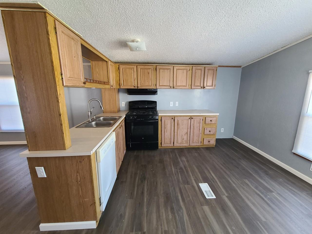 700 W Ridgeway Ave Lot 409 #1 - Photo 3 of 15