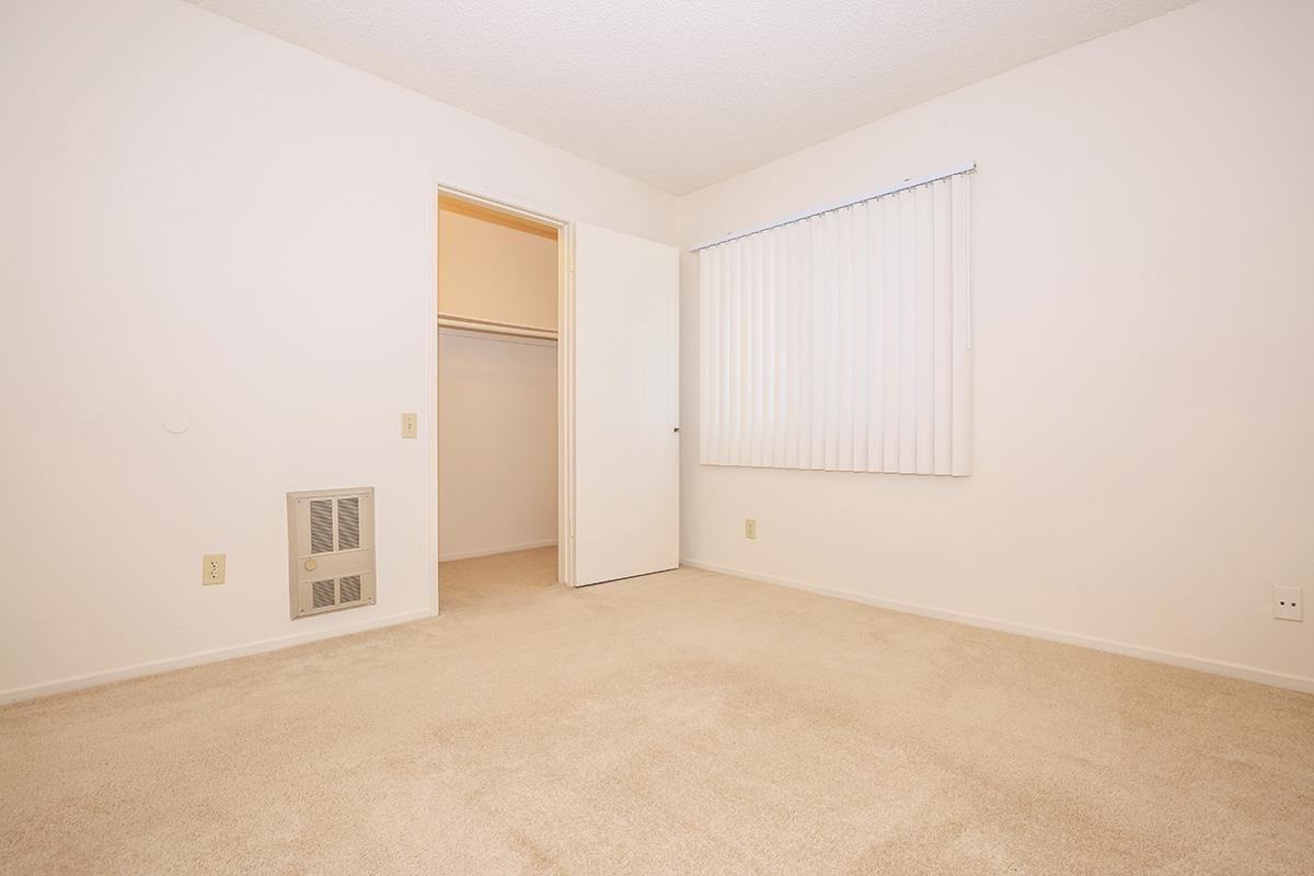 315 N Associated Rd - Photo 5 of 11