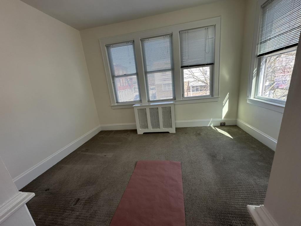 44 Alden St - Photo 2 of 12