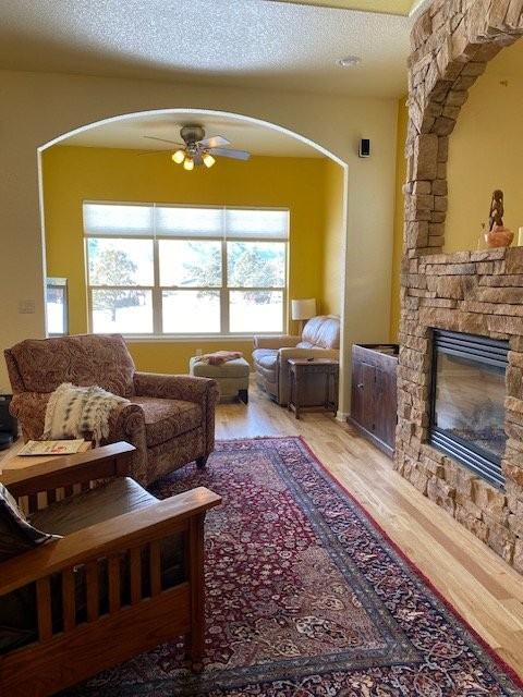 363 Vista Montana Ln - Photo 2 of 22