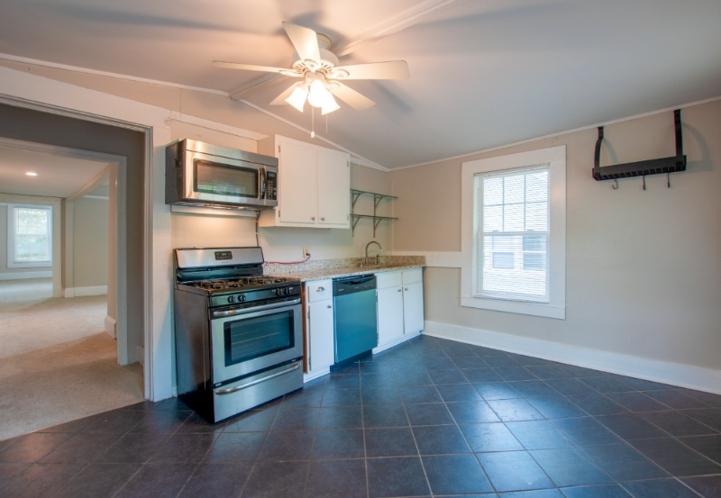 615 Linwood Ave Ne #2 - Photo 2 of 21