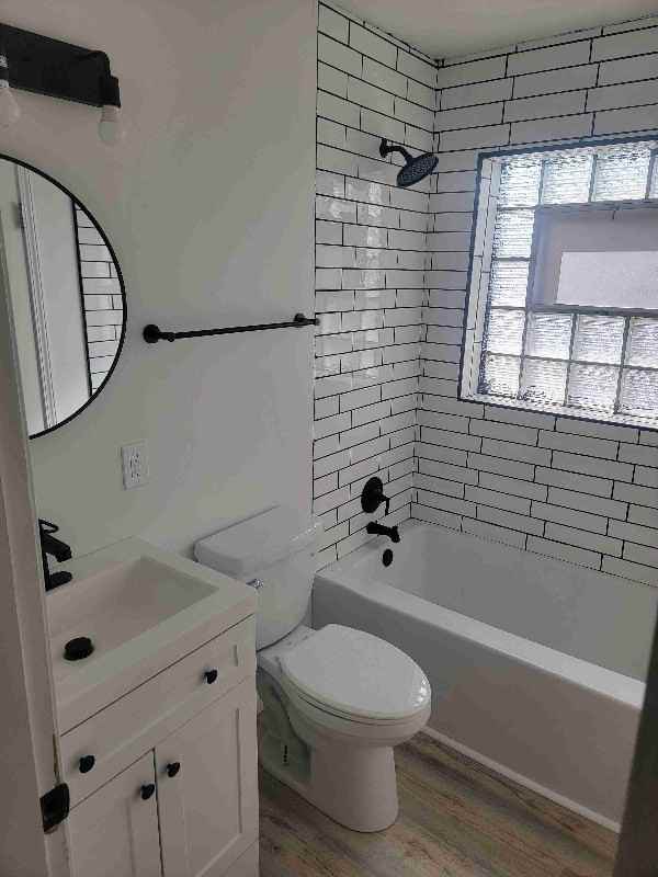 5976 Drury Ln - Photo 2 of 5