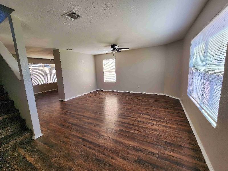 7109 Little Mohican Dr - Photo 4 of 11