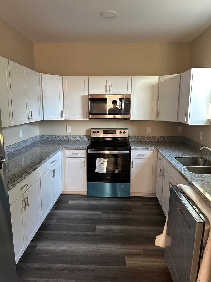 2428 Marais St #2428 - Photo 3 of 9