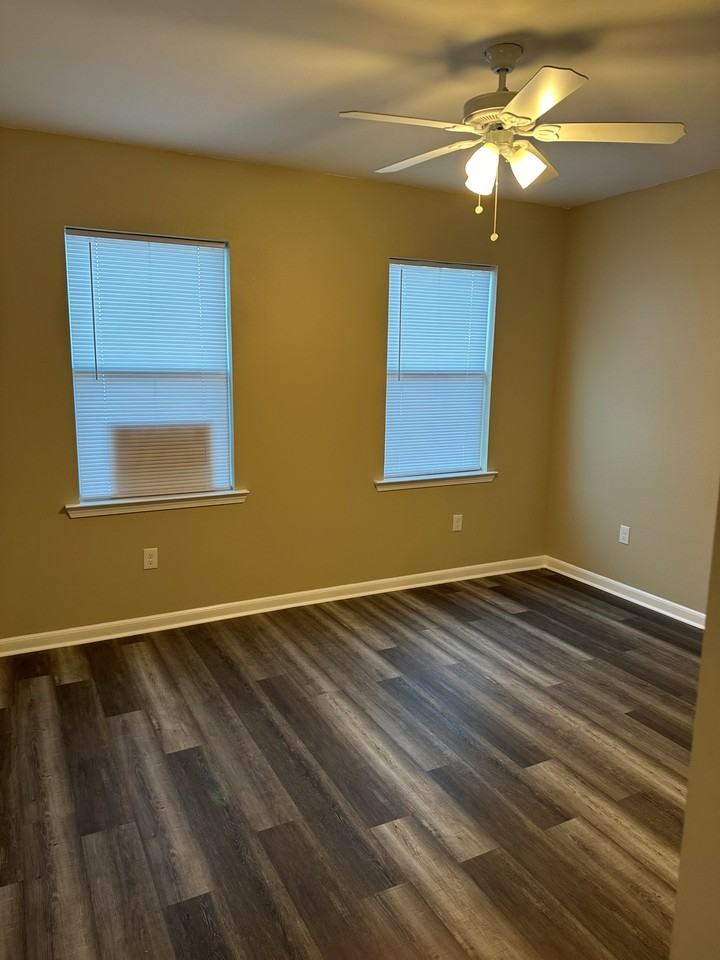 2428 Marais St #2428 - Photo 5 of 9