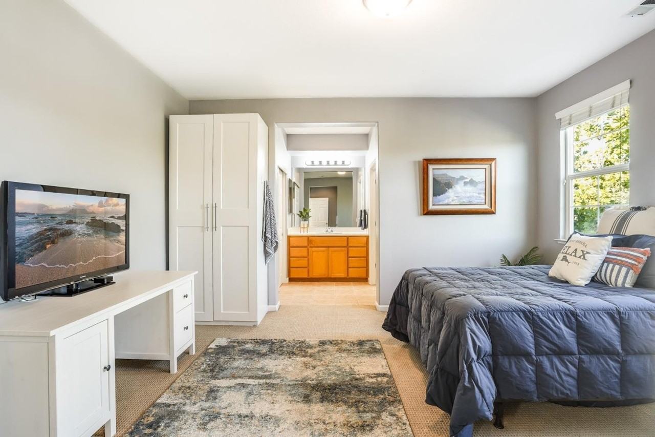 220 Meadow Pine Pl, San Jose #3 - Photo 4 of 11