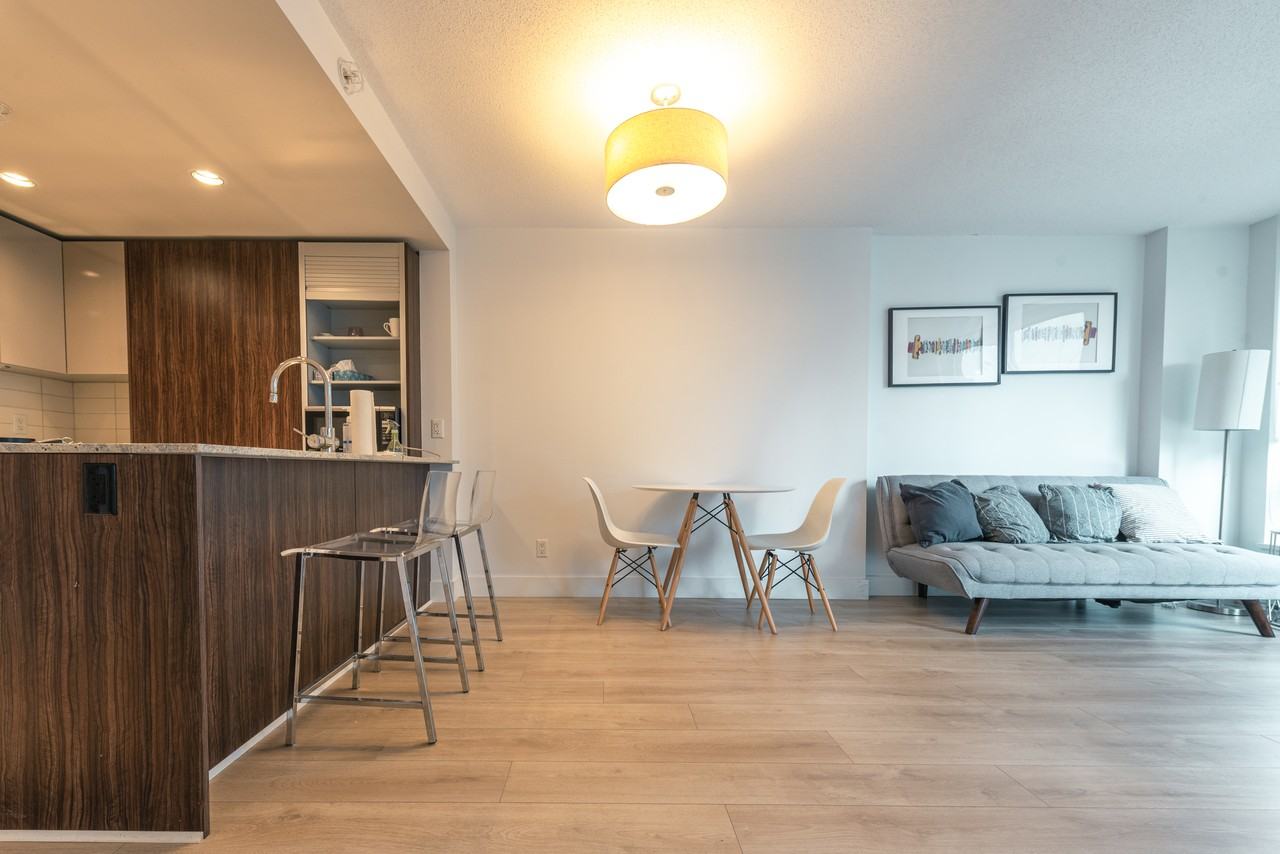 1088 Richards Street #515 - Photo 5 of 13