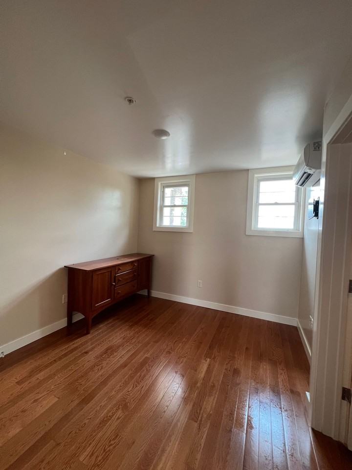 220 S Allen St Building - Photo 7 of 11