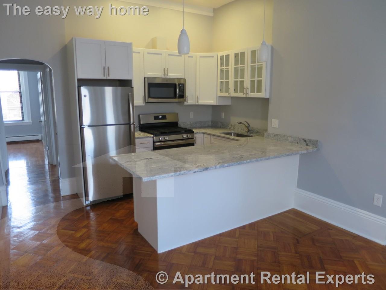 61 Adams St #1 - Photo 3 of 11