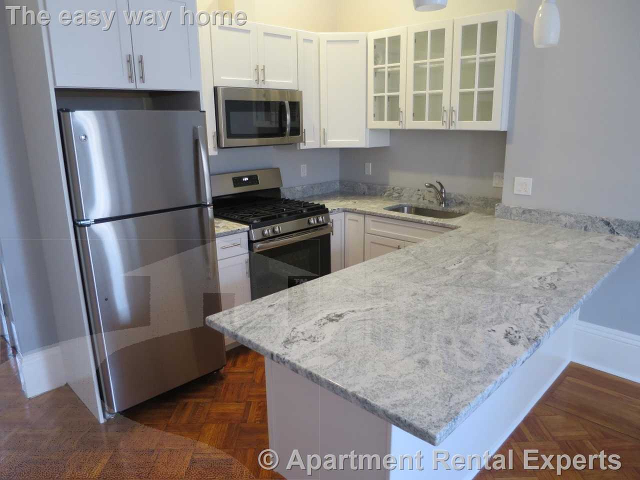 61 Adams St #1 - Photo 4 of 11