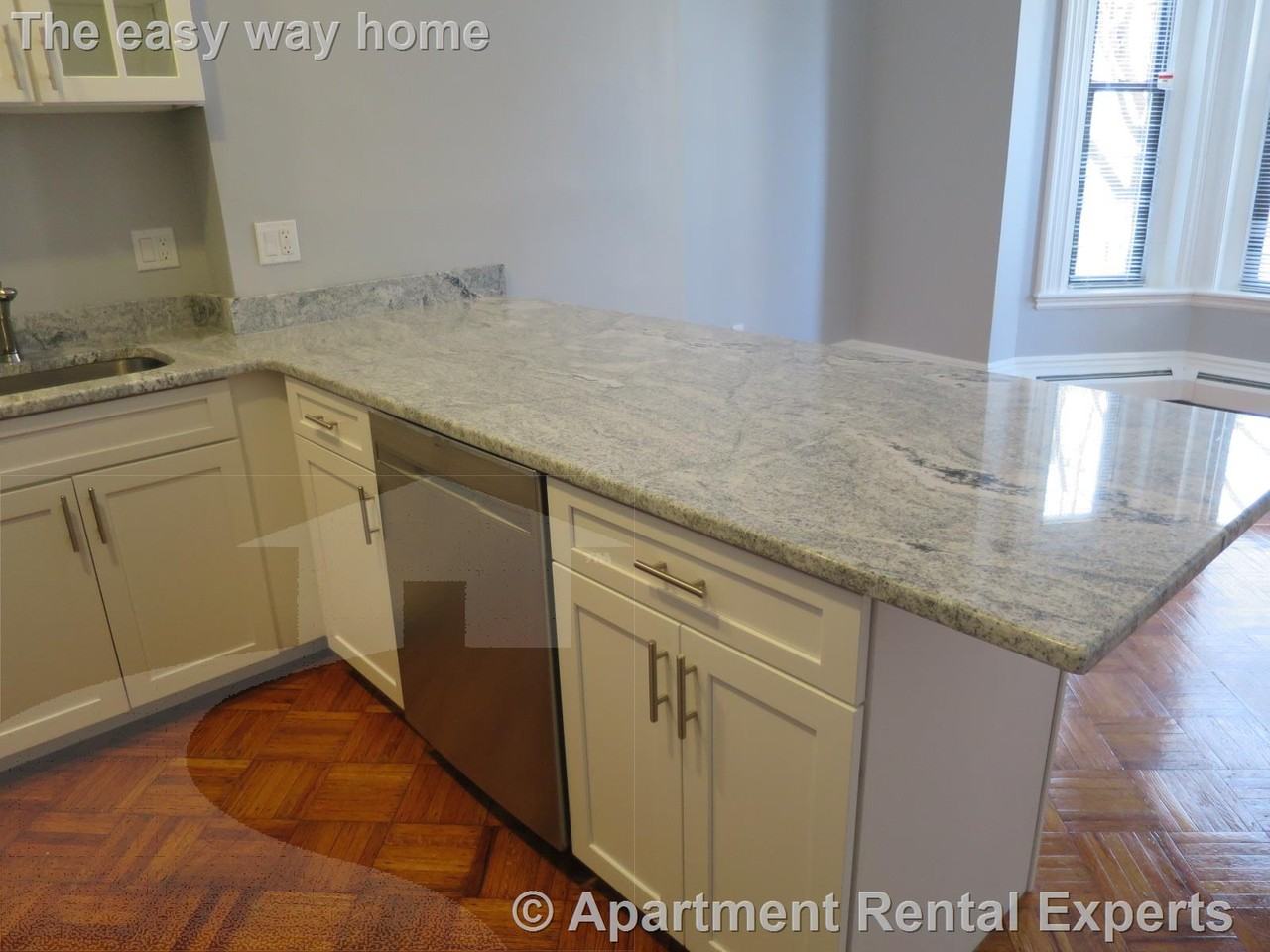 61 Adams St #1 - Photo 6 of 11