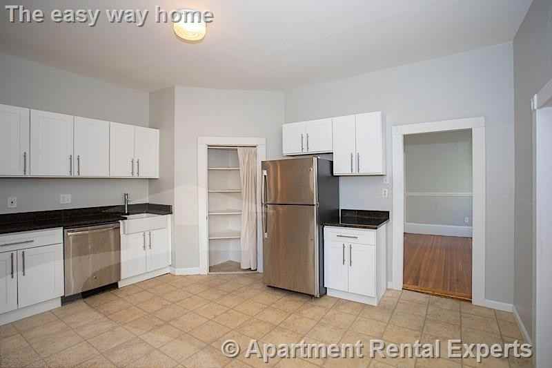 222 Prospect St #3 - Photo 2 of 7