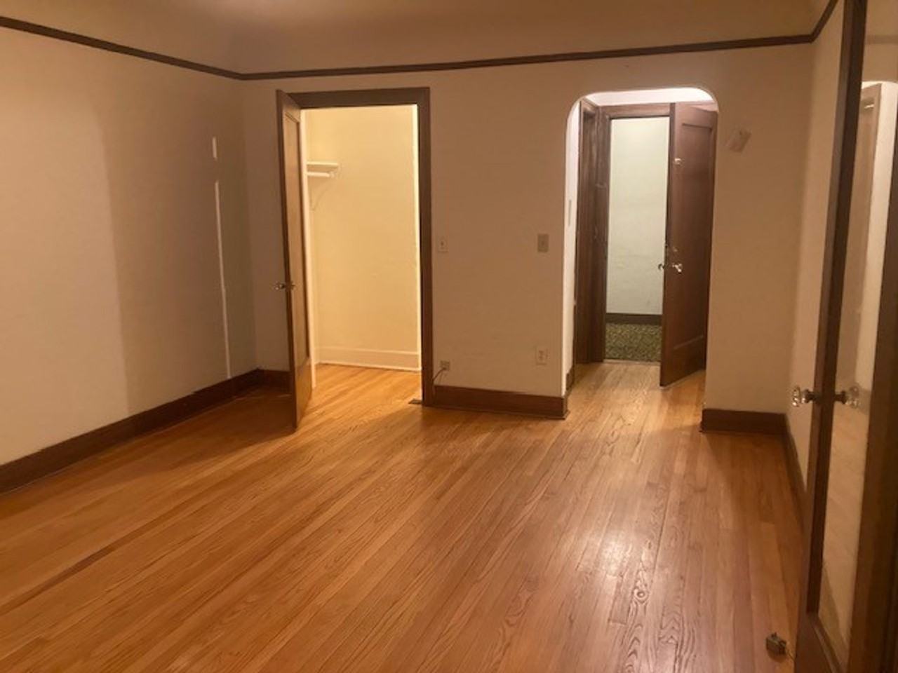 Republican - Photo 7 of 11