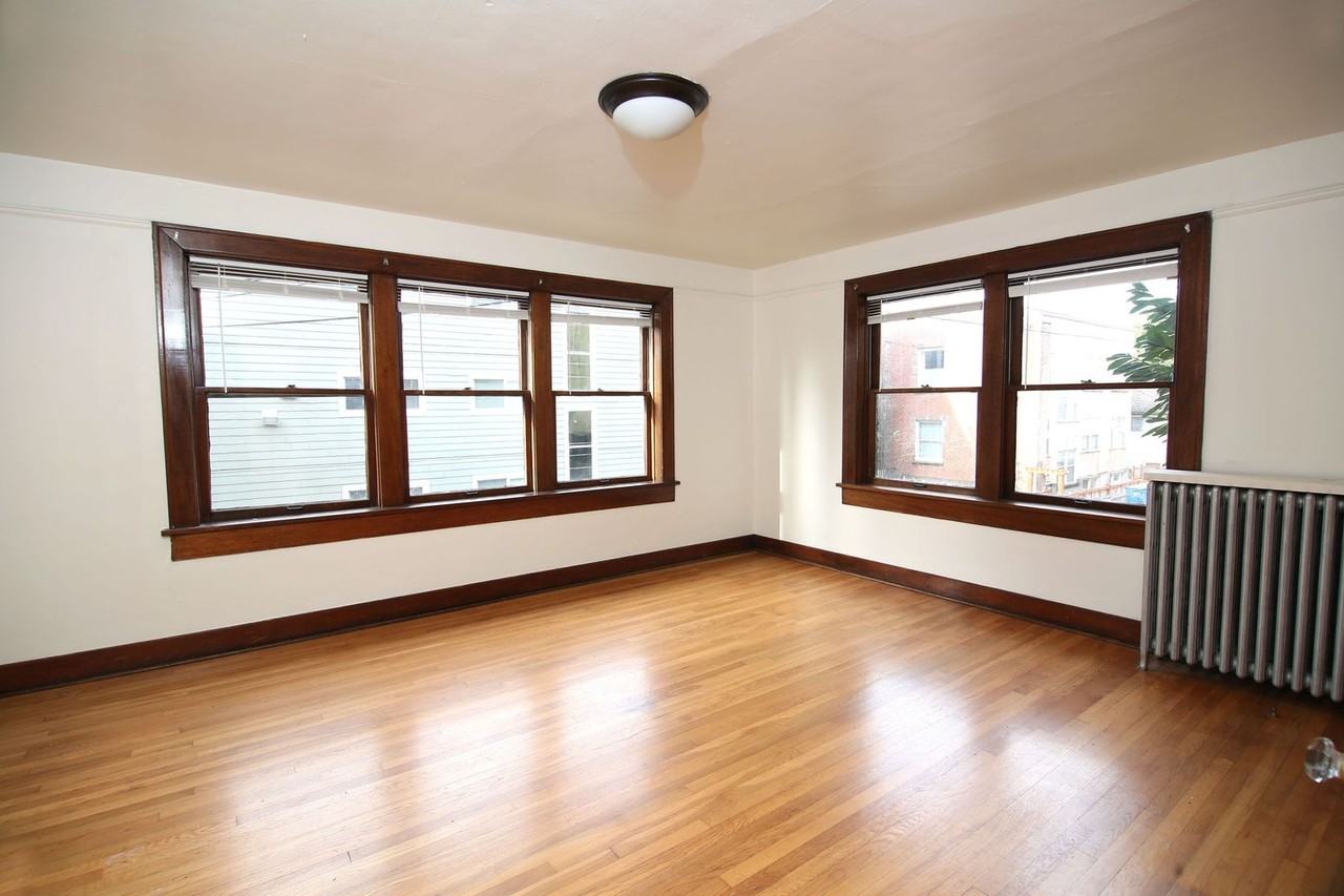 Glengarry - Photo 3 of 31