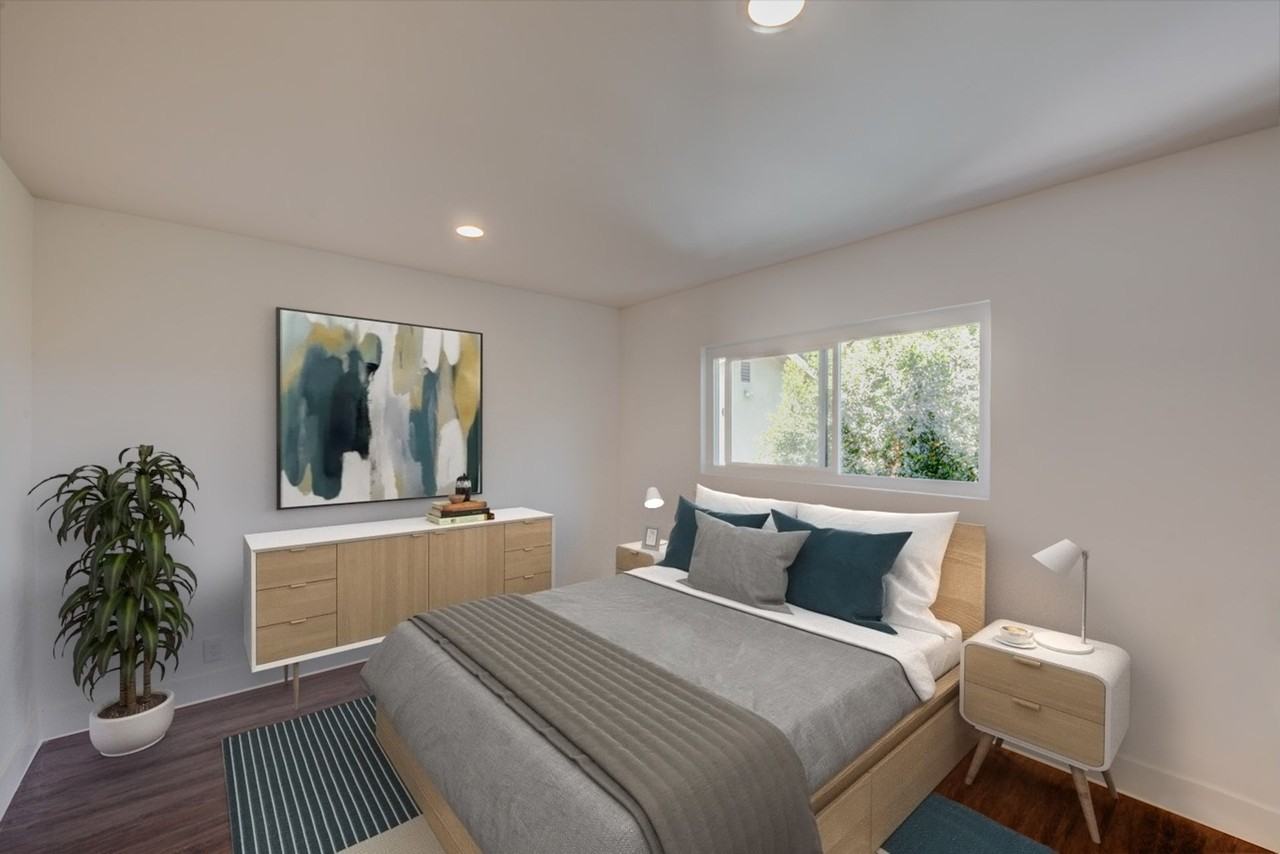 1333 W 36th Pl #02 - Photo 5 of 42