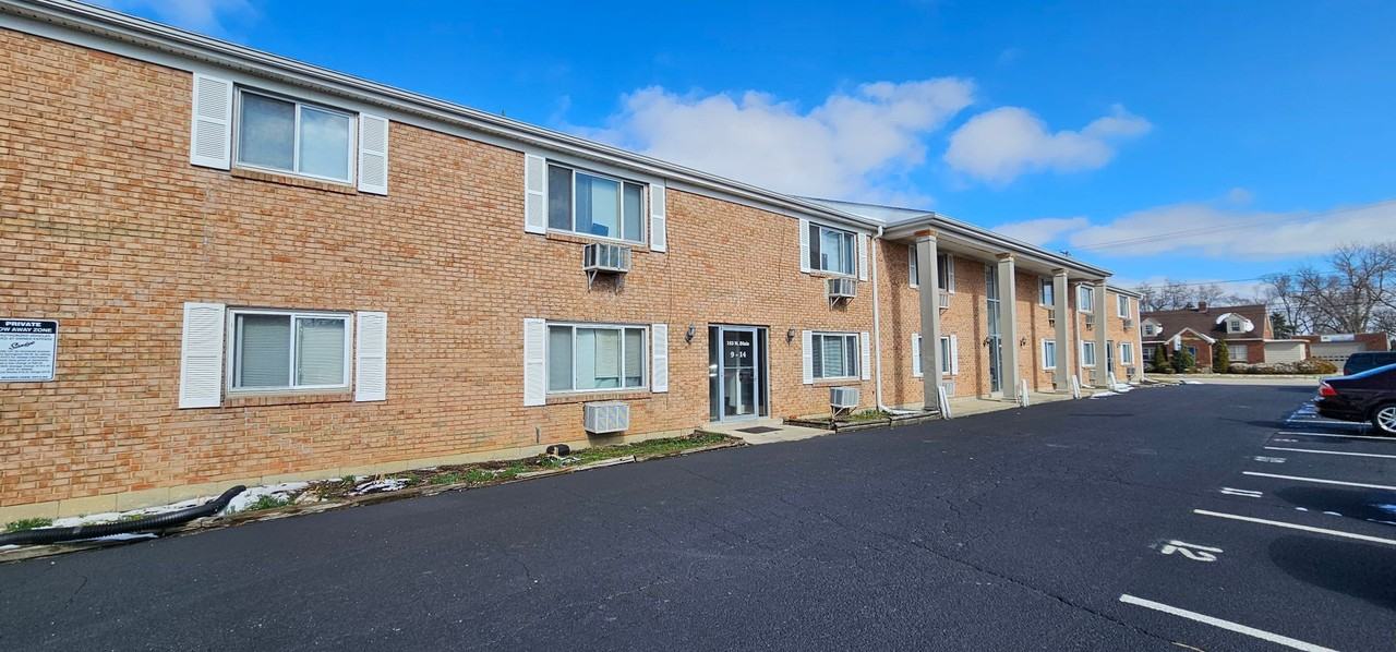 153 North Dixie Drive Apartments 153 N Dixie Dr, Vandalia, OH 45377