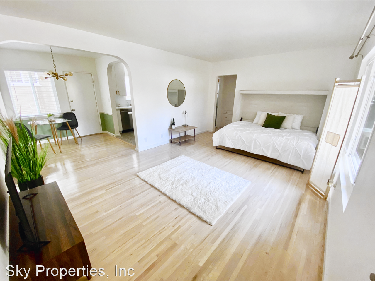 113 N. Parish Pl - Photo 3 of 42