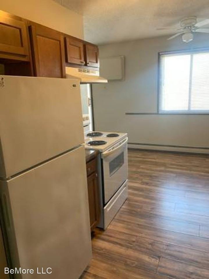 1940 Countryside Dr - Photo 2 of 8