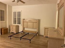 featured image of 14925 Shoreham St #4