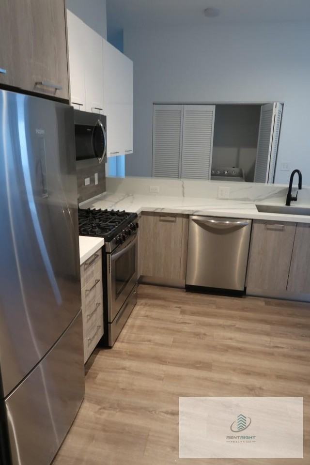 2550 S Wabash Ave #506 - Photo 3 of 20