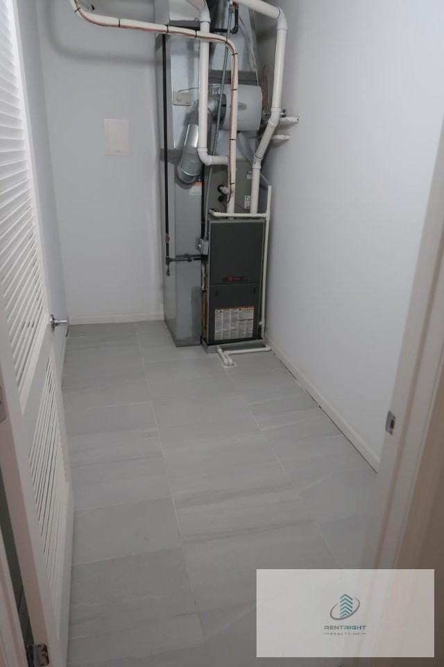 2550 S Wabash Ave #506 - Photo 5 of 20