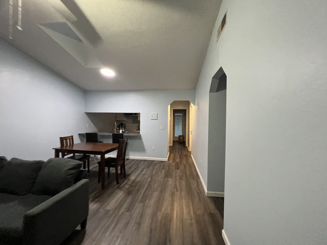 2811 Sail Ct - Photo 2 of 44