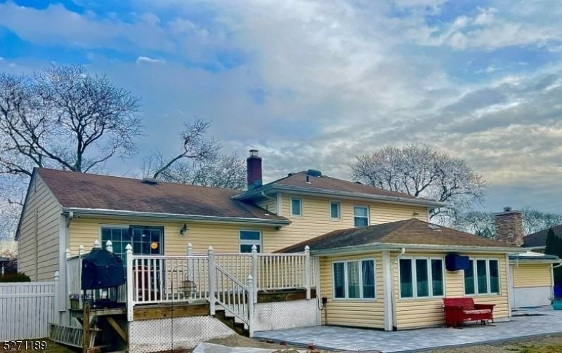 77 Allen Dr #NA - Photo 3 of 12