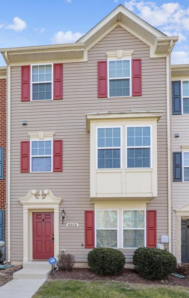 8026 Forest Ridge Dr #3 - Photo 2 of 32